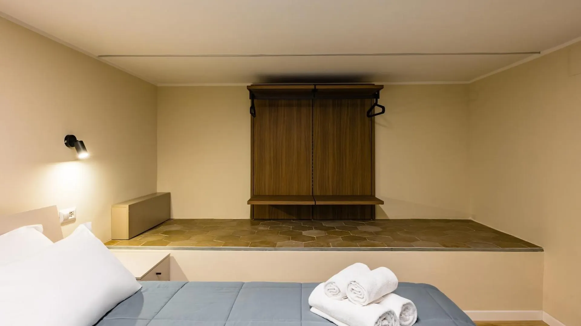 La Pinacoteca Aparthotel By Napoliapartments