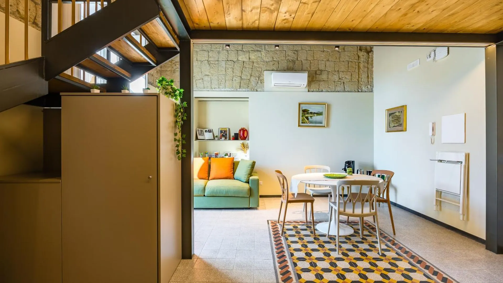 Apartment La Pinacoteca Aparthotel By Napoliapartments