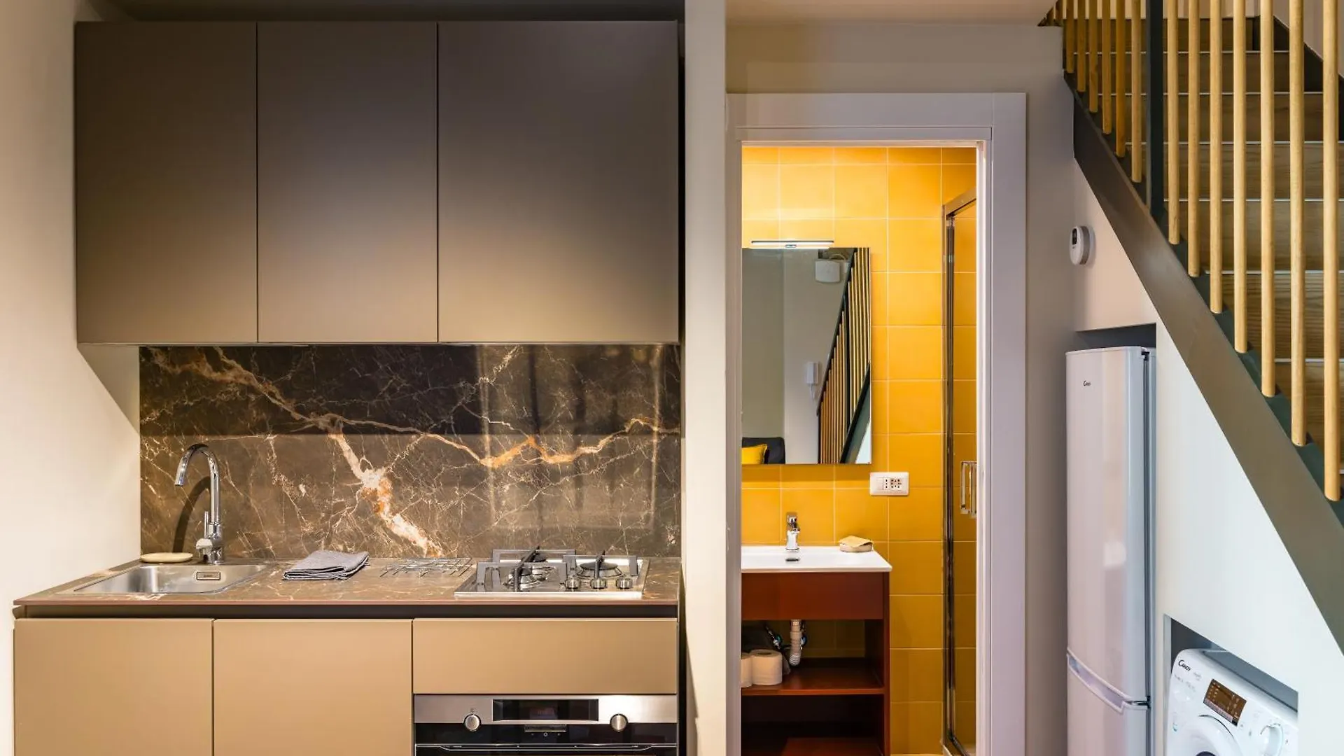 Apartment La Pinacoteca Aparthotel By Napoliapartments Italy